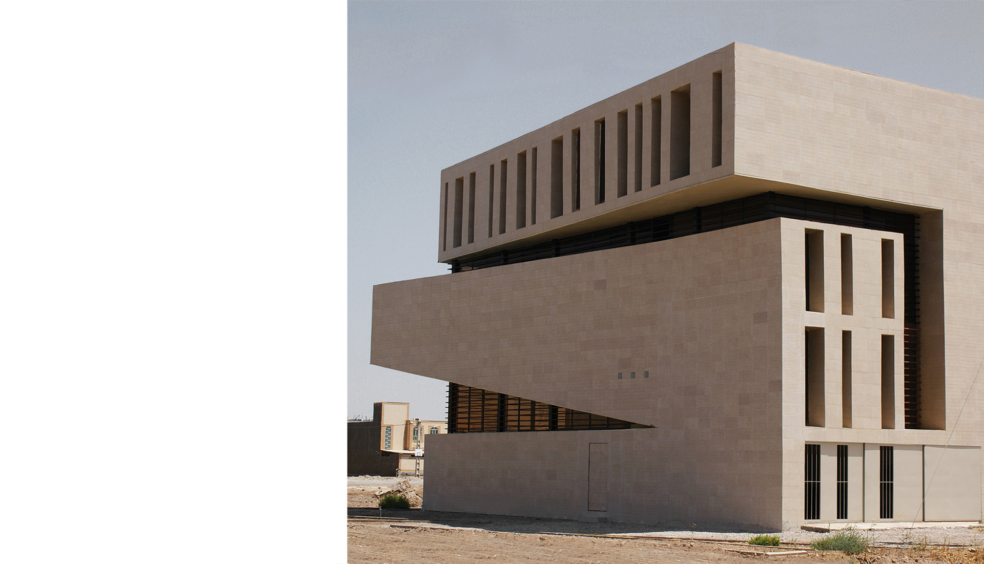 ABADAN RESIDENTIAL-Ashrafi & Zad Office-07