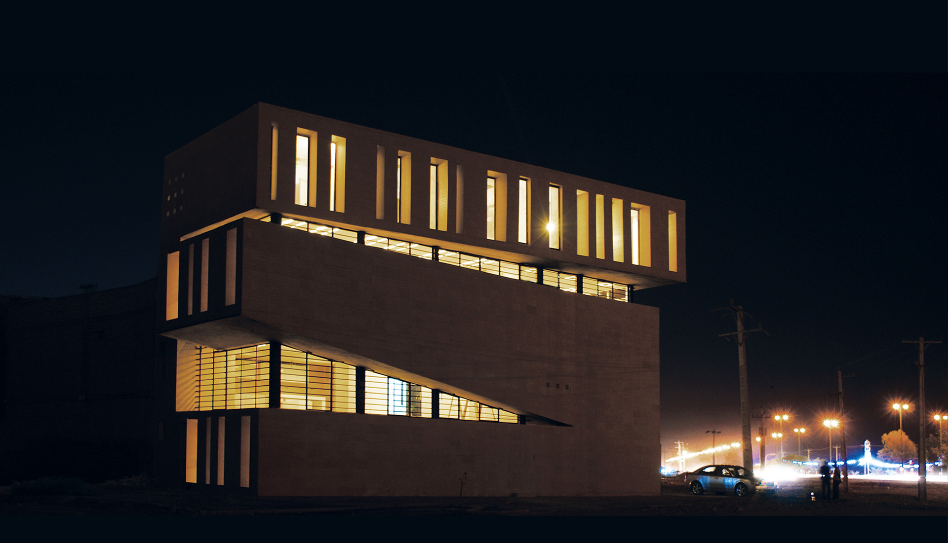 ABADAN RESIDENTIAL-Ashrafi & Zad Office-08