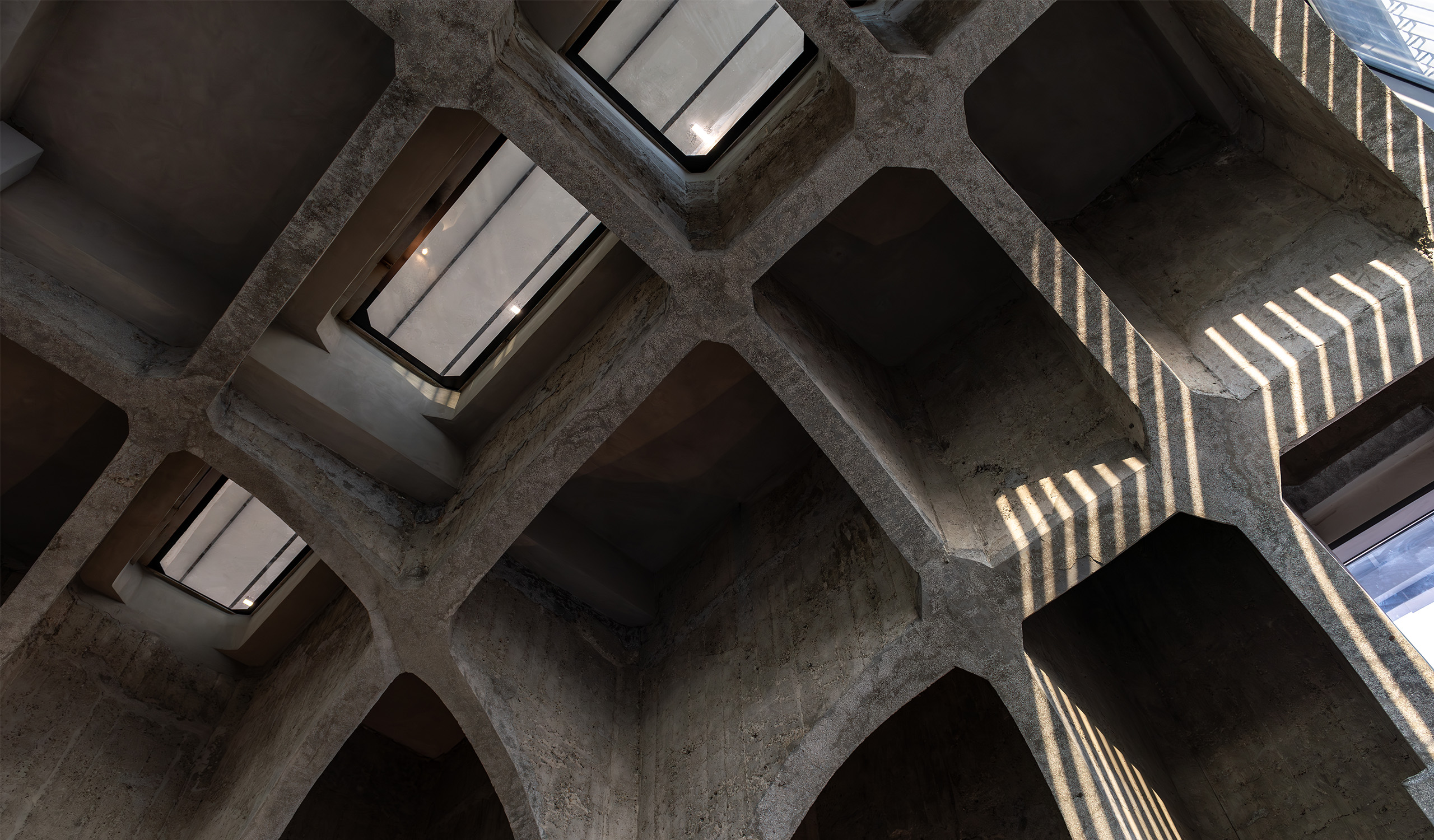 05-Titan HQ-Ashrafi & Zad Design