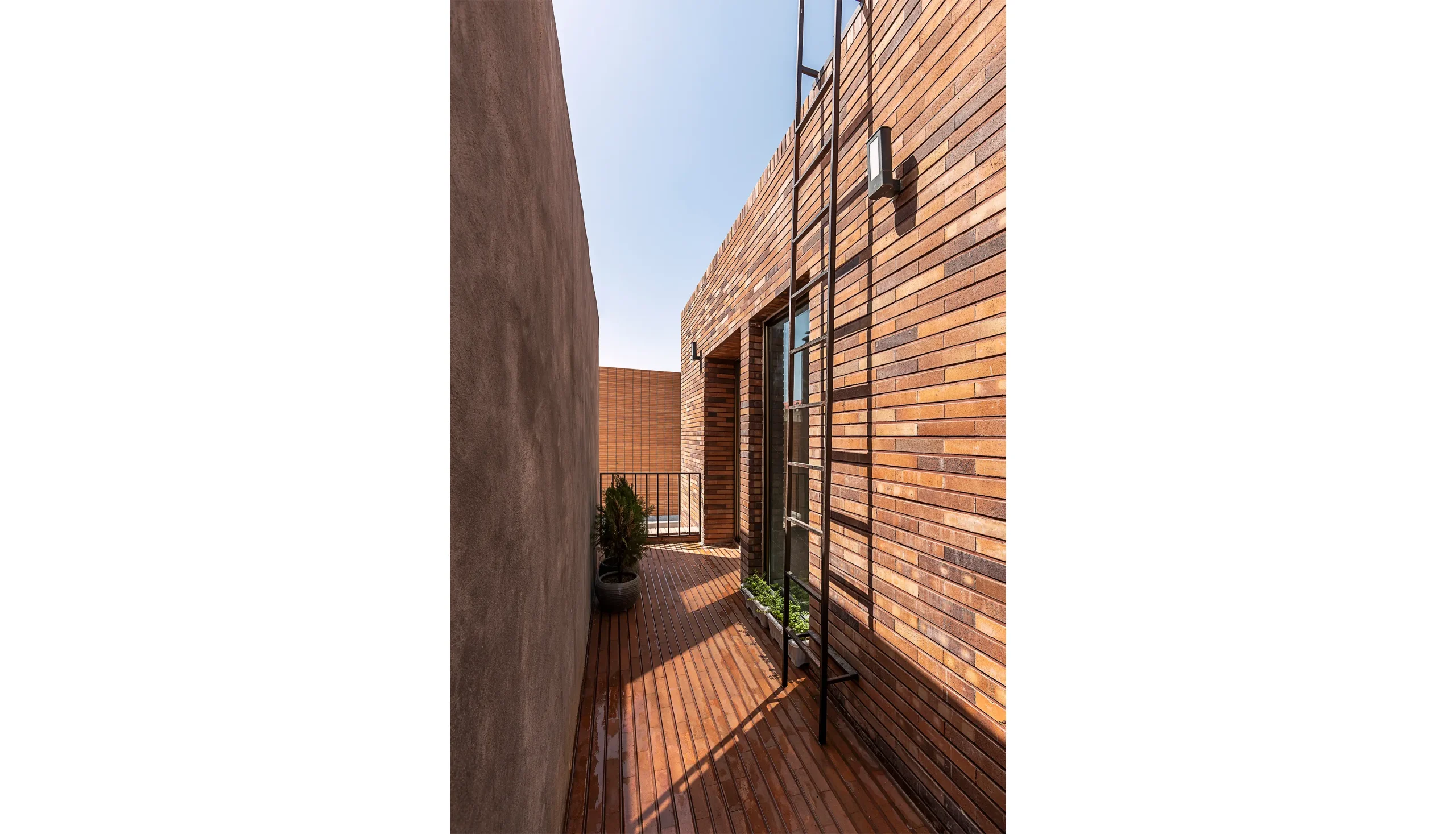 The Alley House -Post Pictures-10