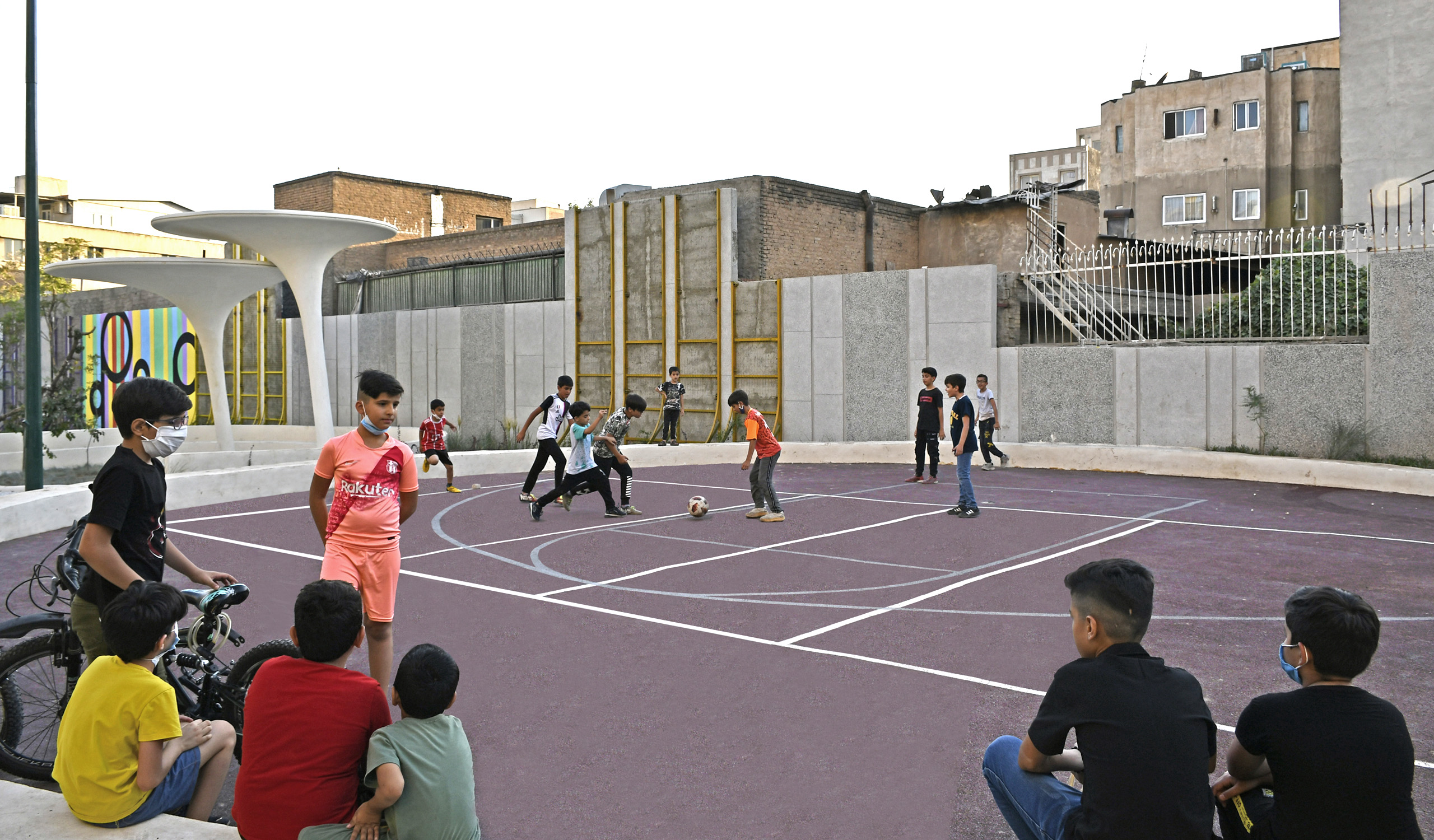 06-Bakhshifard-Ashrafi & Zad Design