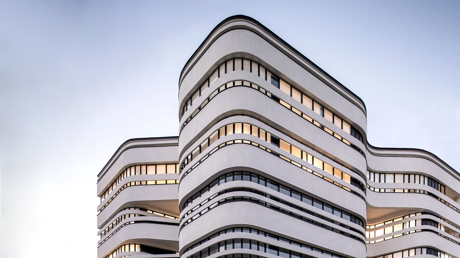 Atlas_Building_Low
