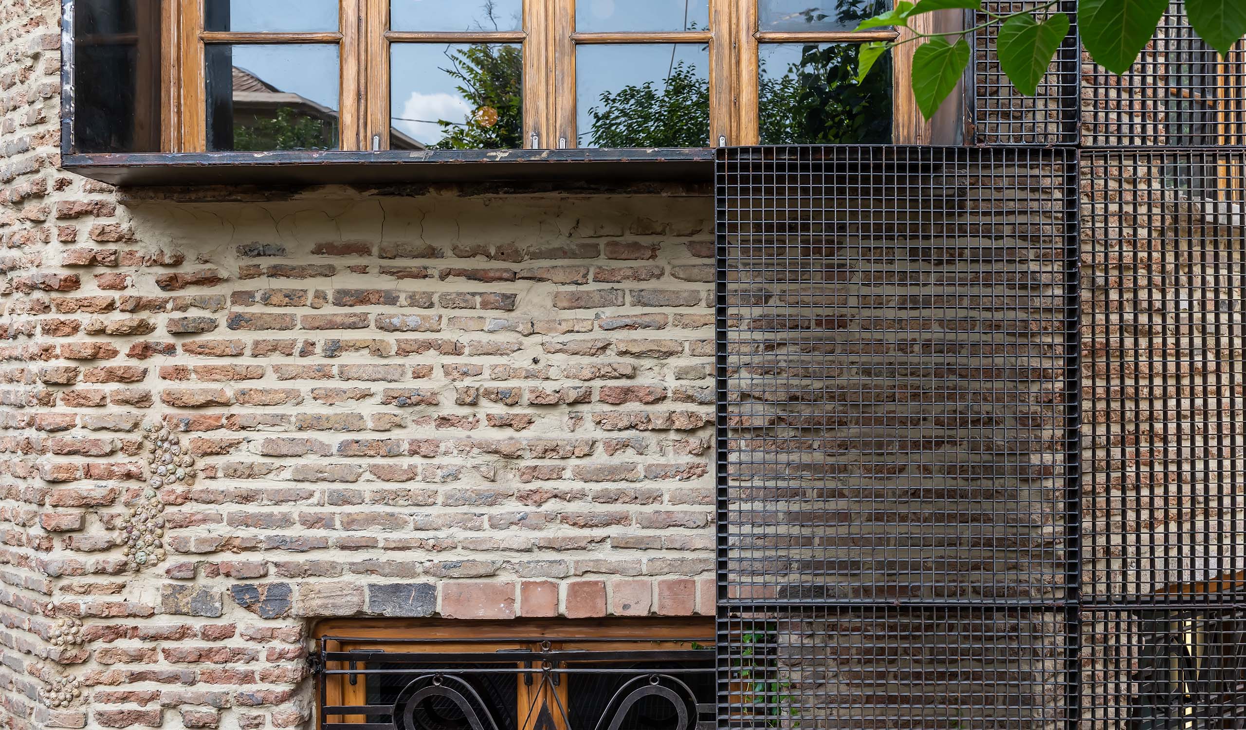 02.-Mansha Mansion-Ashrafi & Zad Design