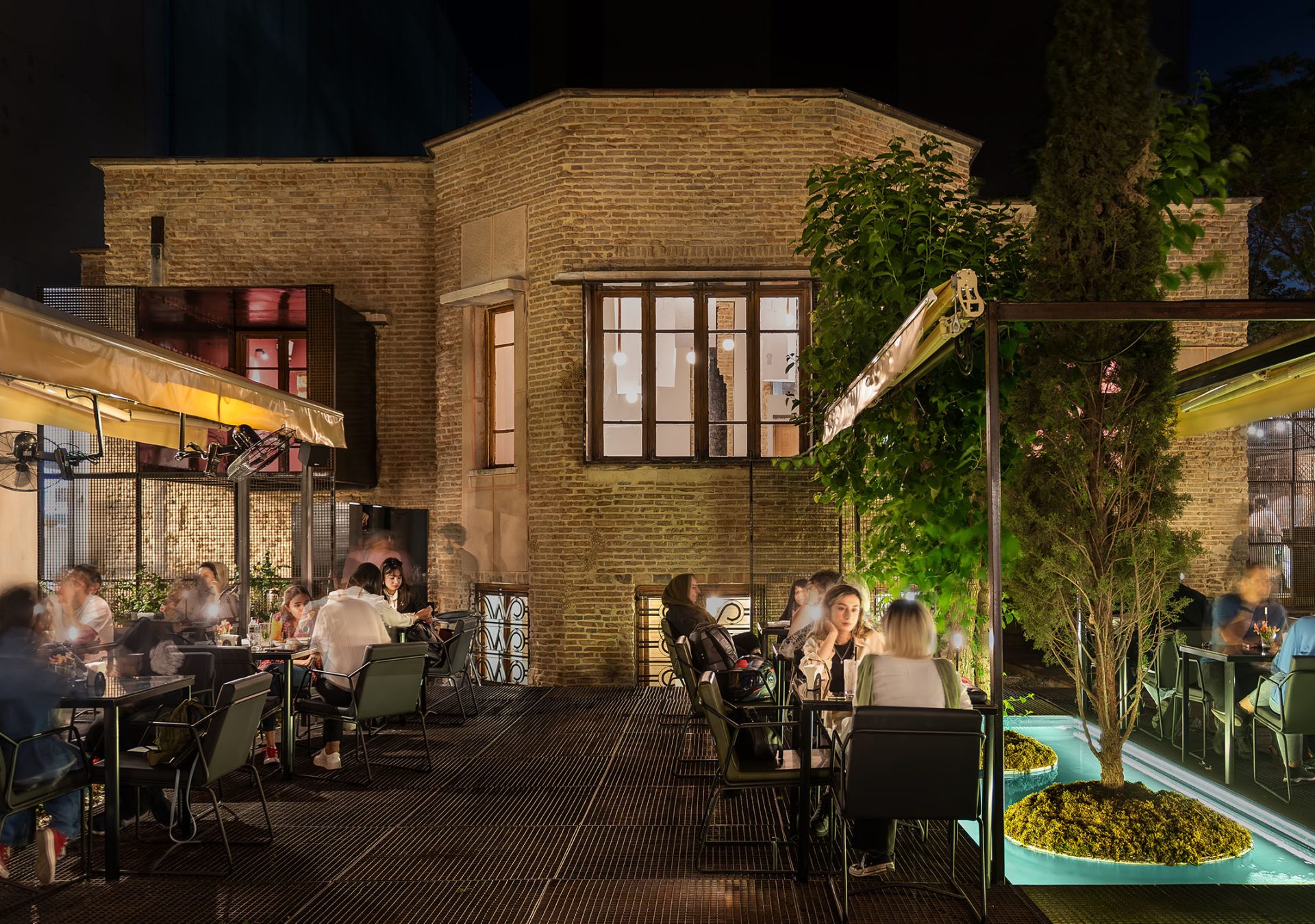 10-Mansha Mansion-Ashrafi & Zad Design